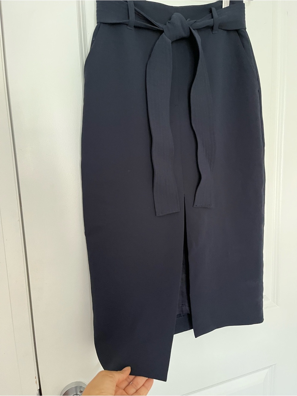 ARITZIA Wilfred Navy Tie-front Pencil Skirt Jallade skirt | Size 0